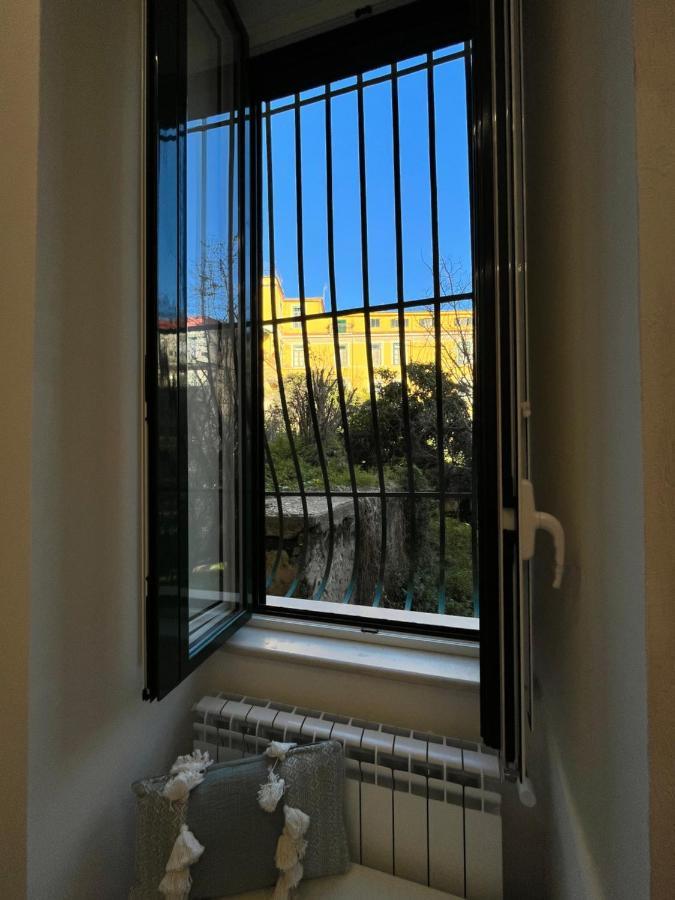 The Secret Garden Apartment Salerno Exterior photo